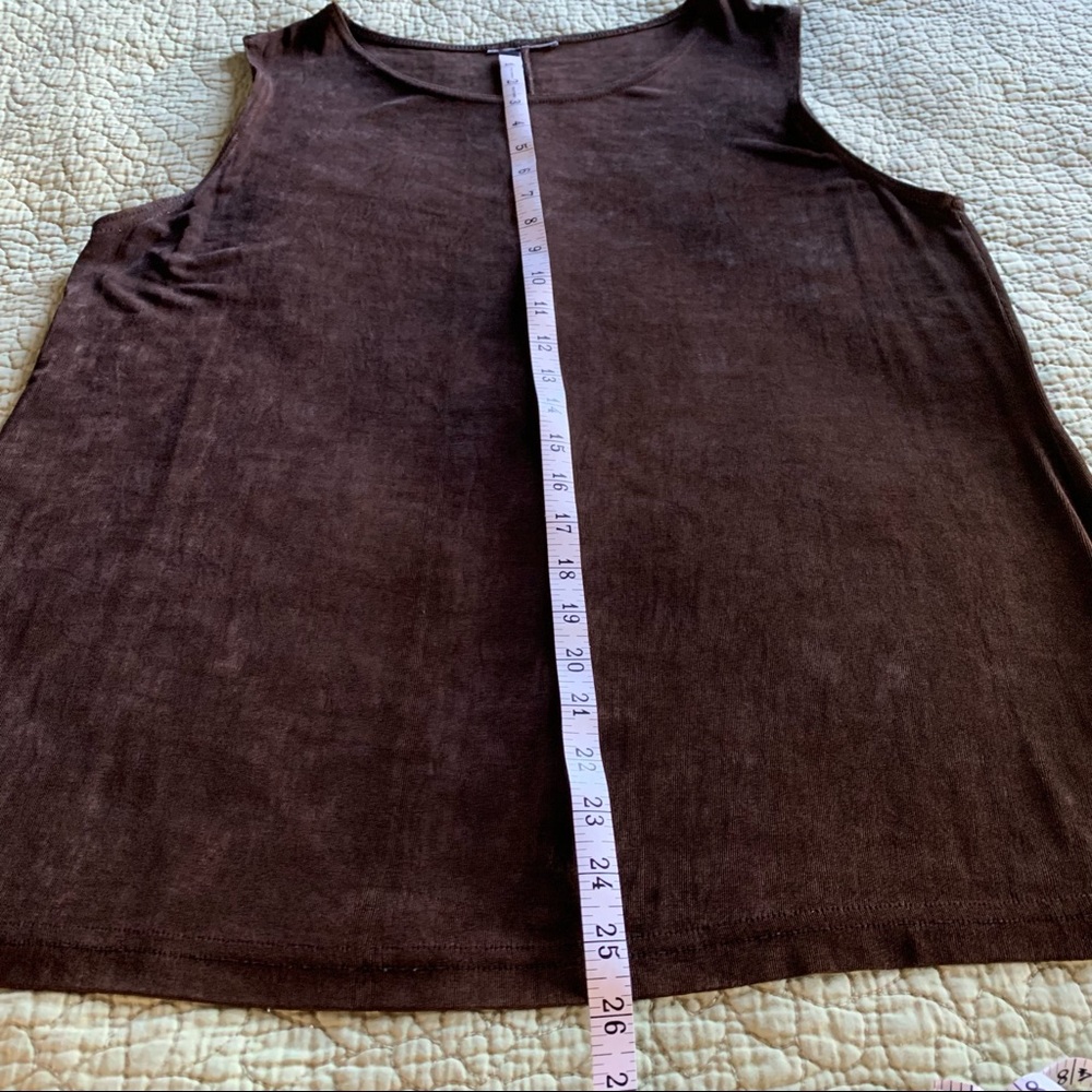 Dark Brown Tank with Shimmery Highlights Size XL - Picture 9 of 12